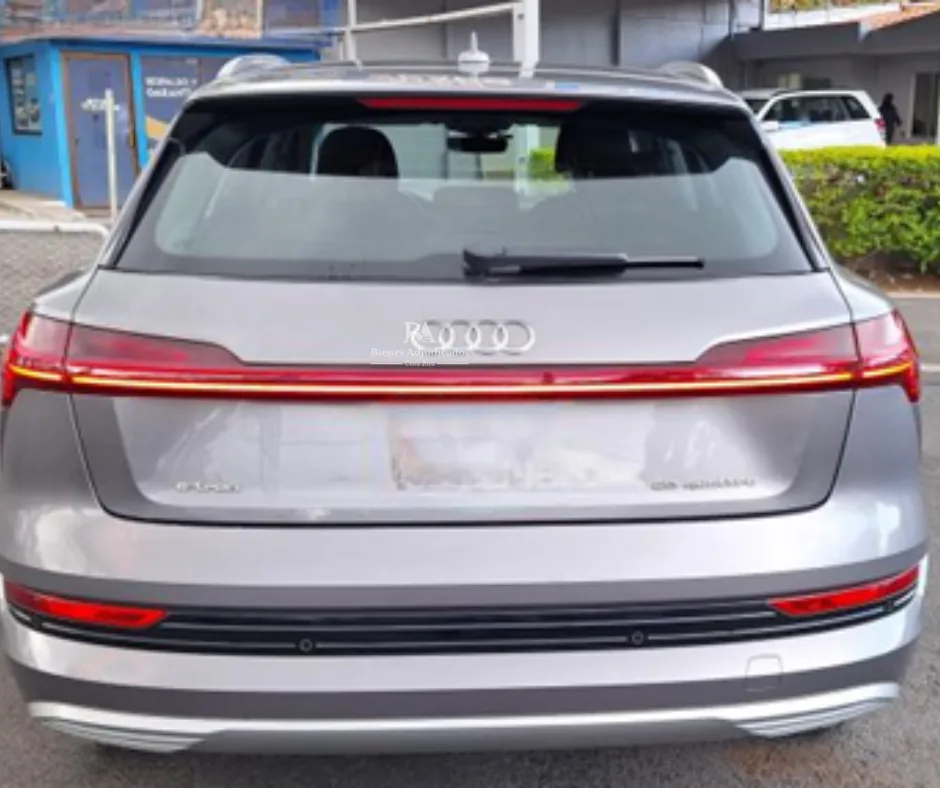AUDI E-TRON 50 QUATTRO
