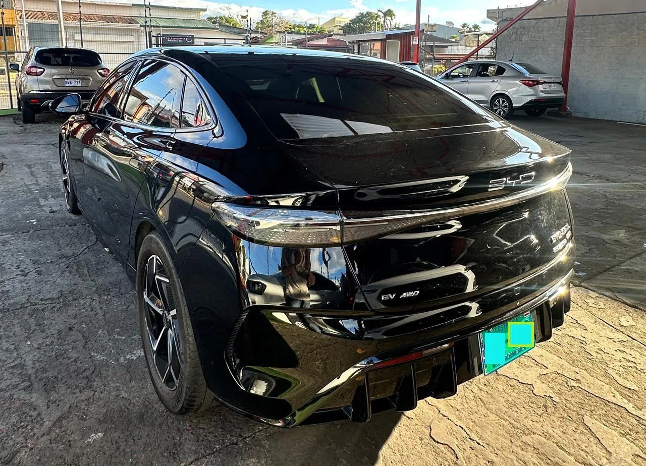 Automóvil – BYD – SEAL – 2024