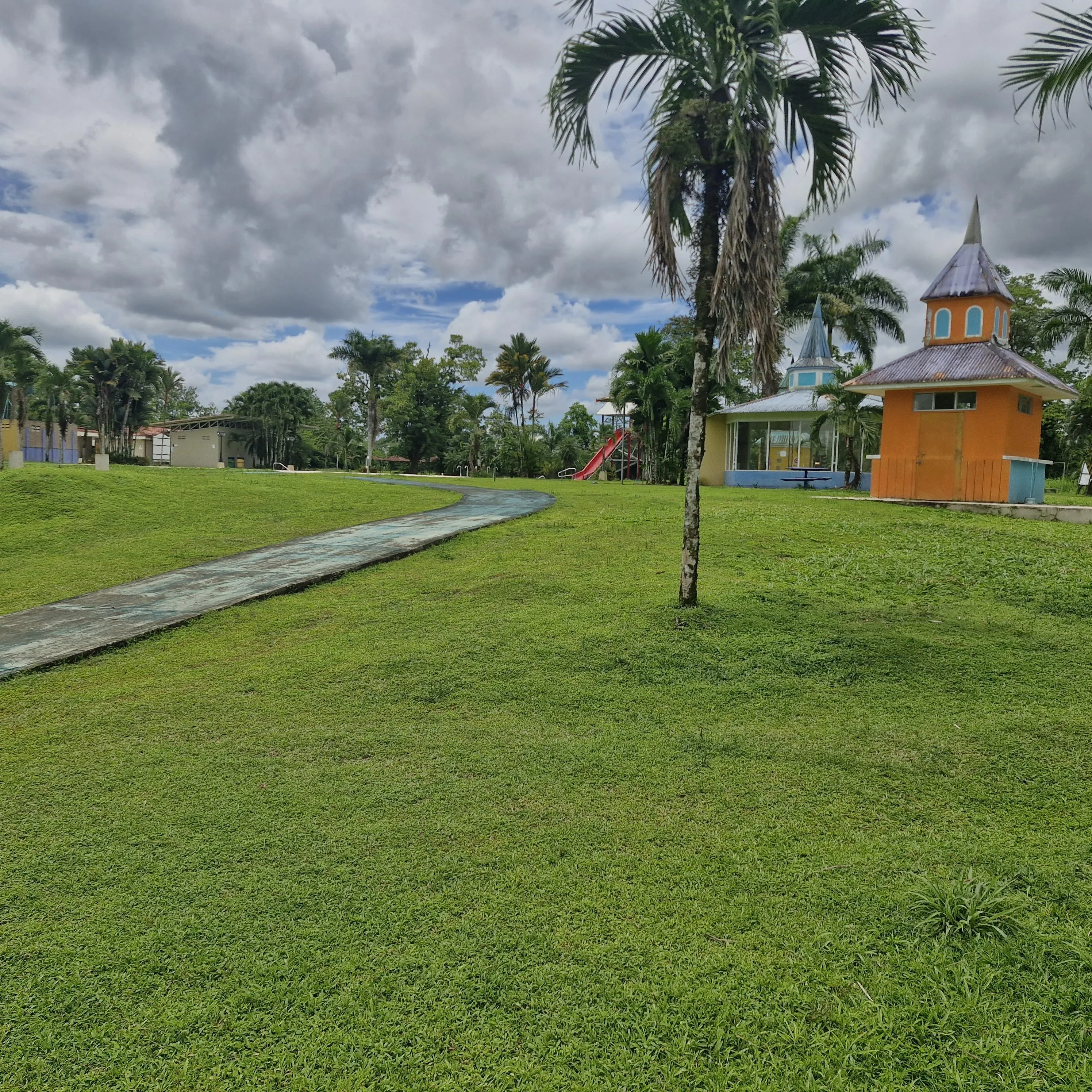 Balneario en la Colonia Limón