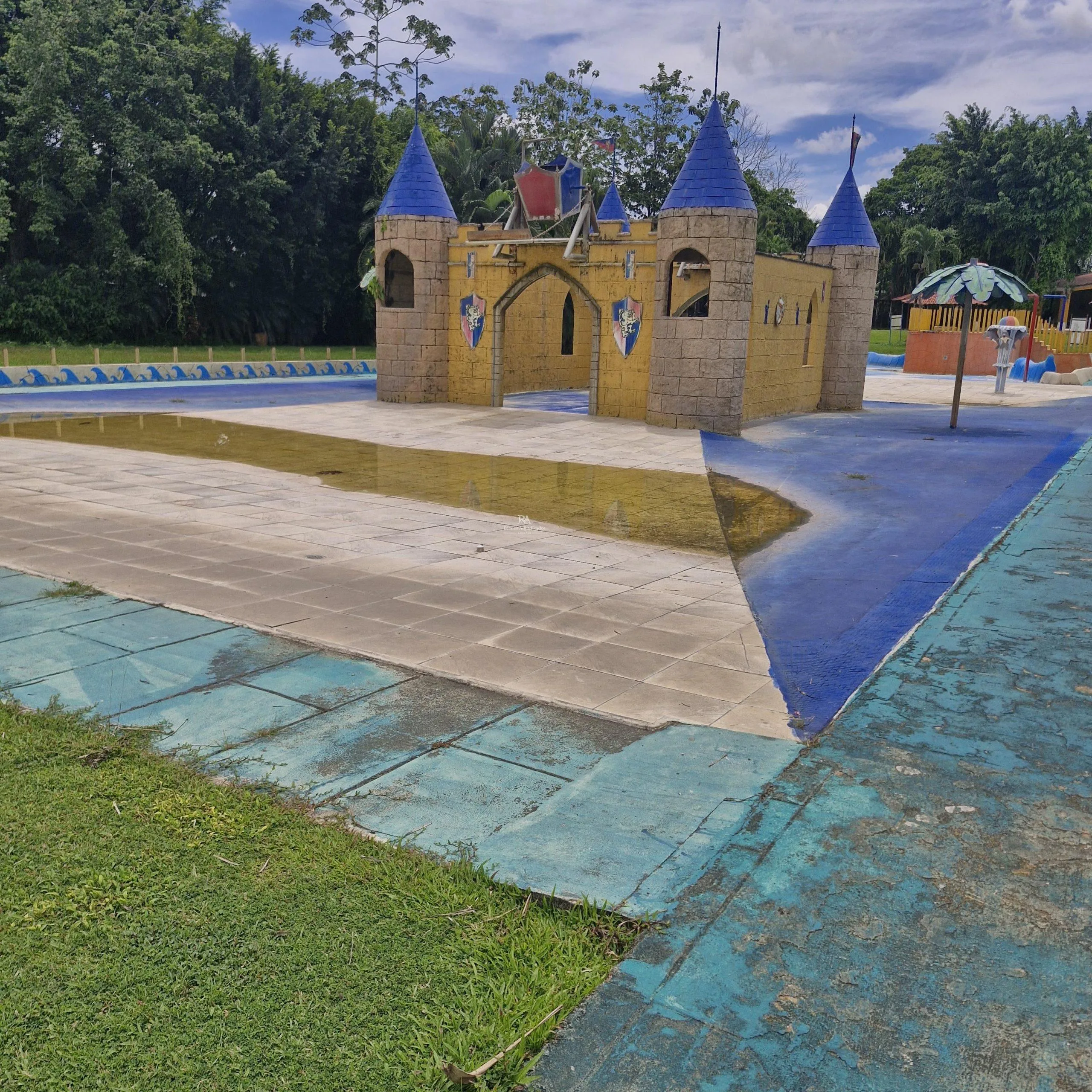 Balneario en la Colonia Limón