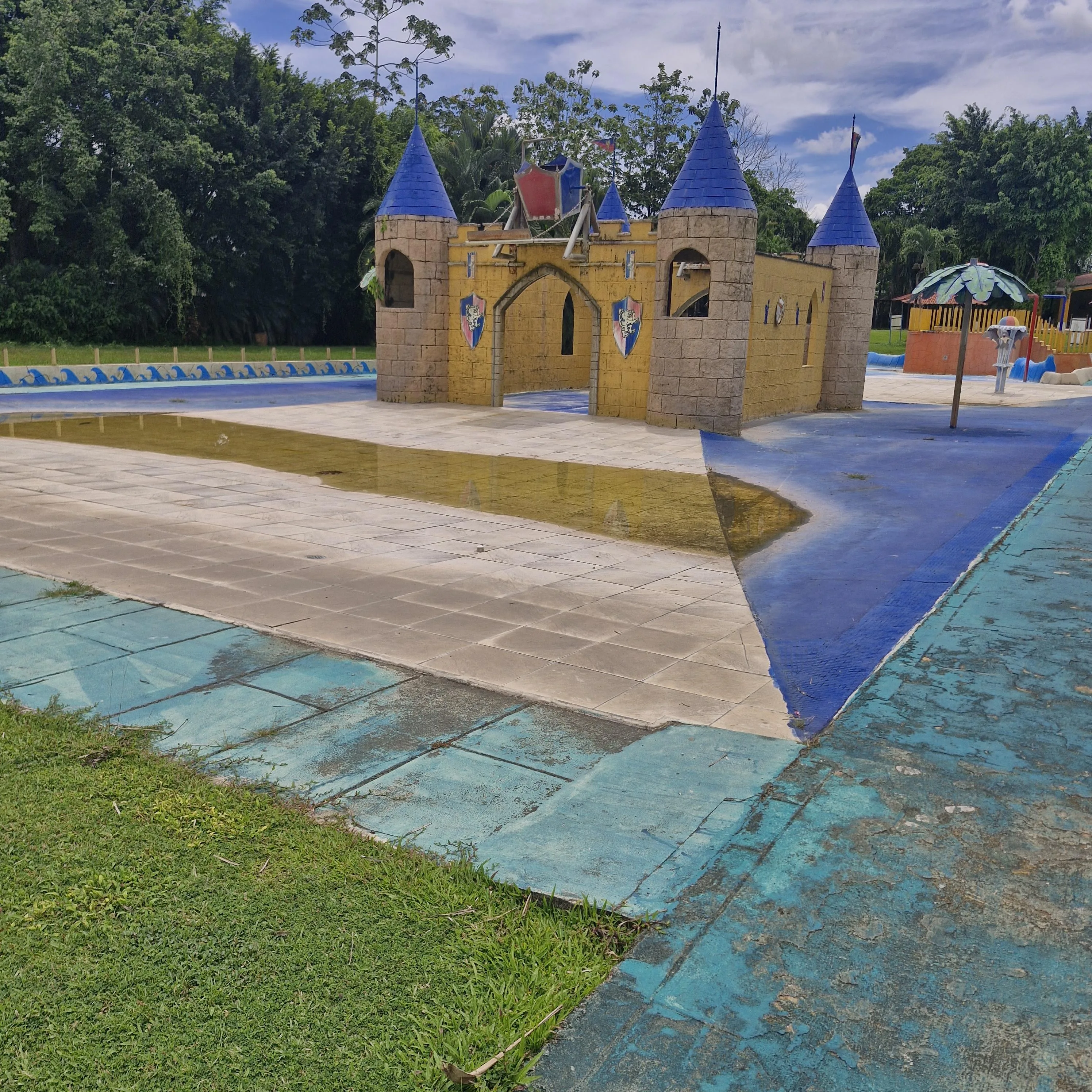 Balneario en la Colonia Limón