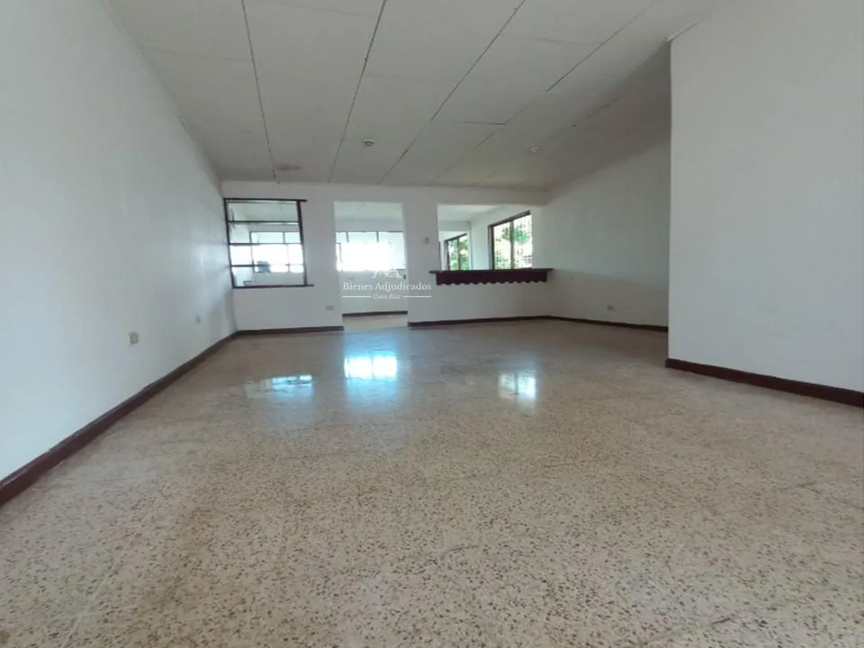 Casa en Guápiles Limón