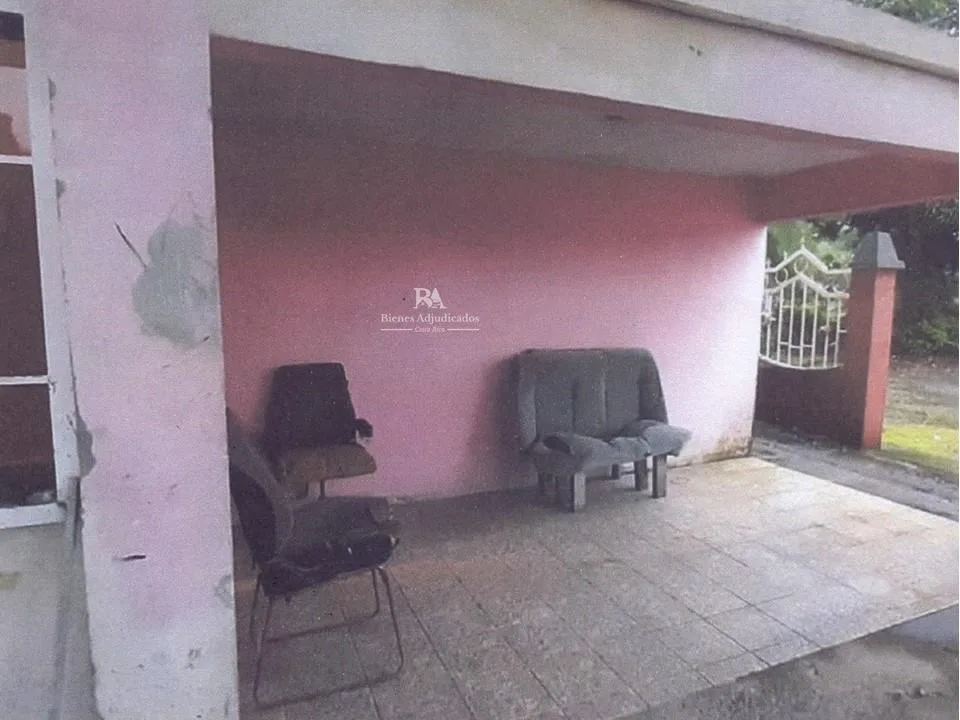 Casa en Puntarenas Barrio los Comandos