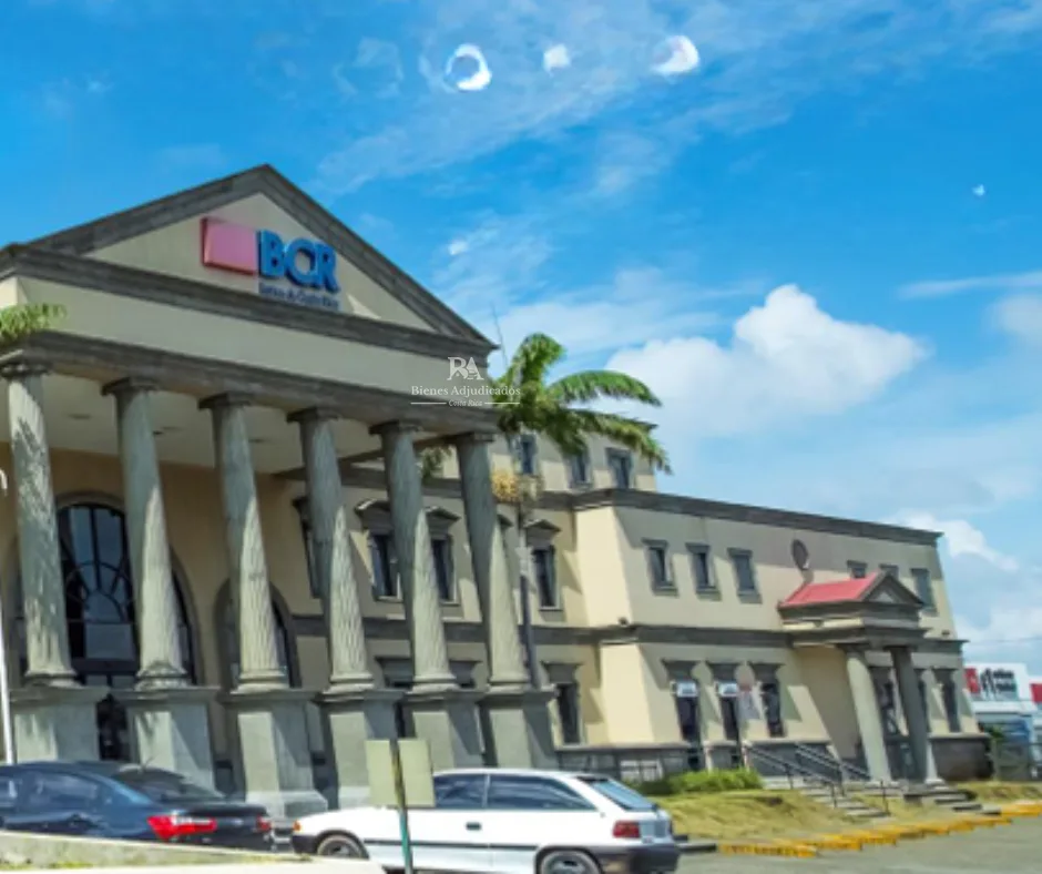 Centro de Negocios Uruca