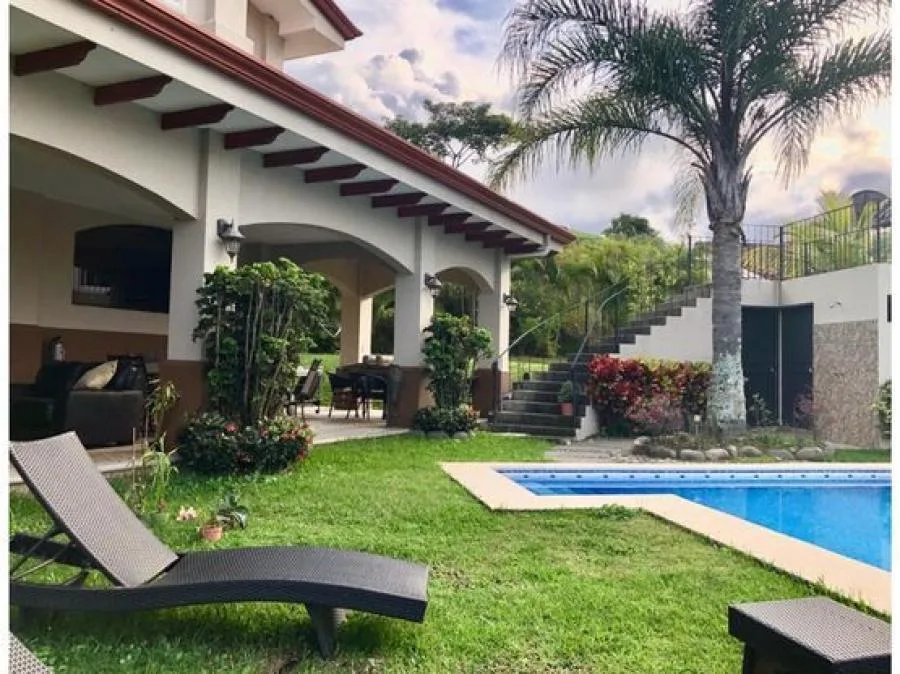 Condominio Cerro Colón