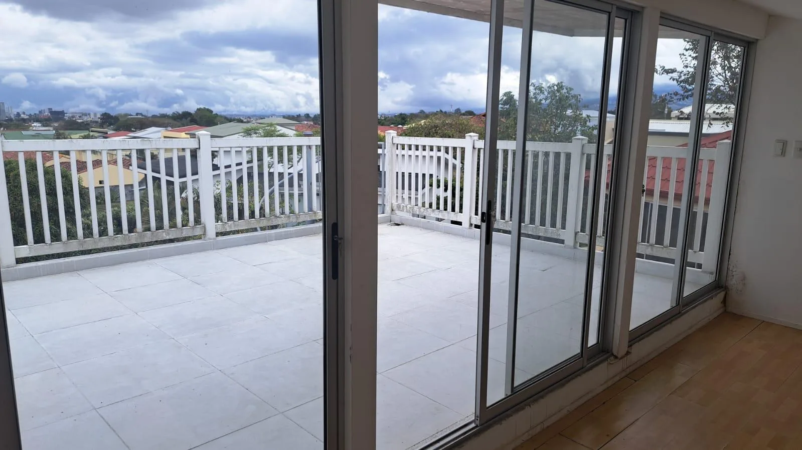 Condominio Metroview Curridabat