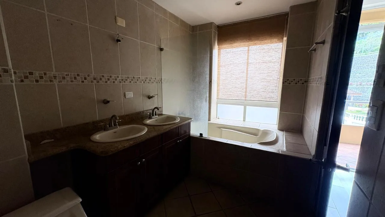 Condominio Valle Arriba Escazú