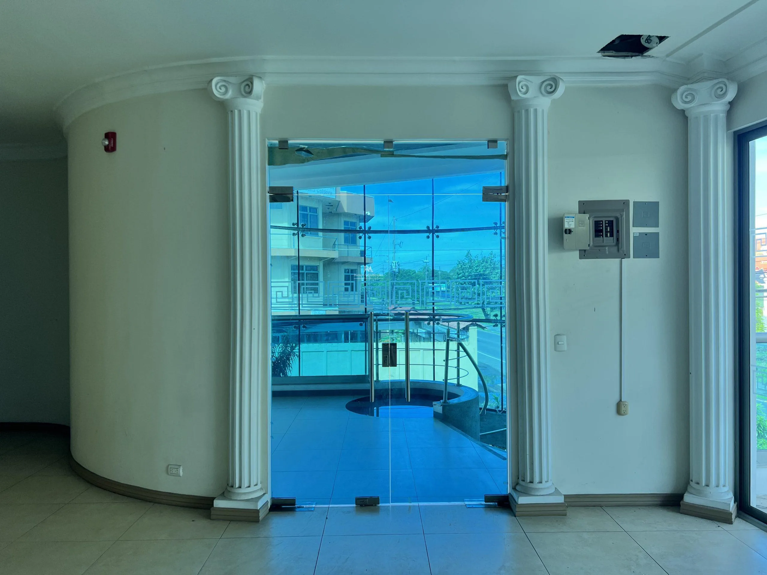 Edificio Alfa y Omega