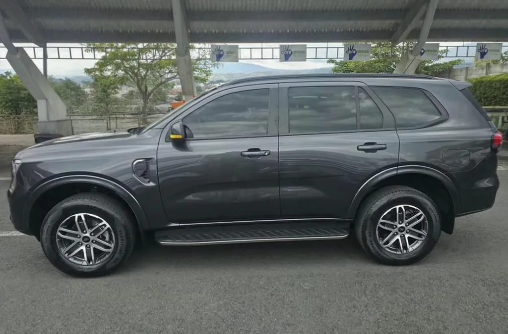 Ford Everest 2024