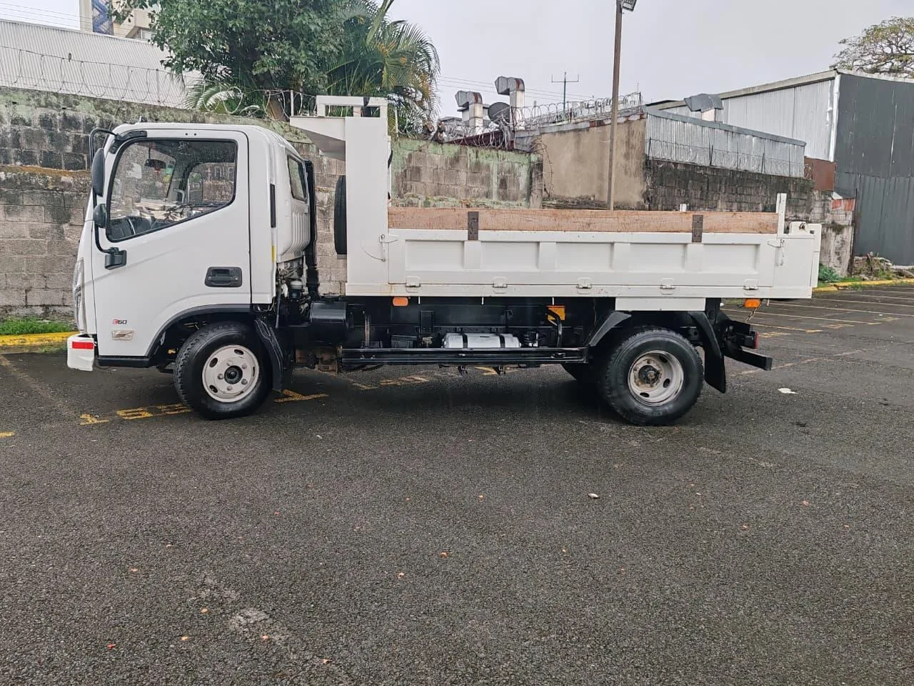 FOTON AUMARK E-709