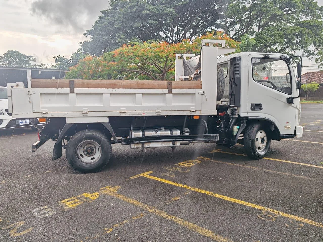 FOTON AUMARK E-709