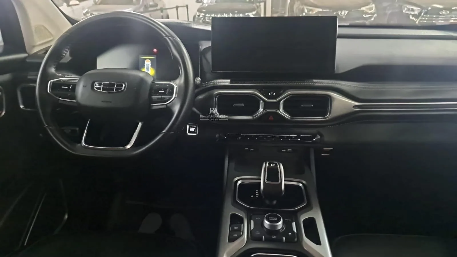 Geely Okavango 2023