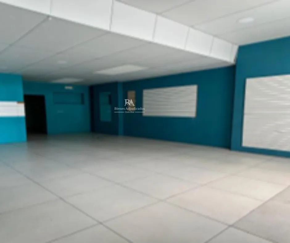 Local Comercial en Plaza Vive