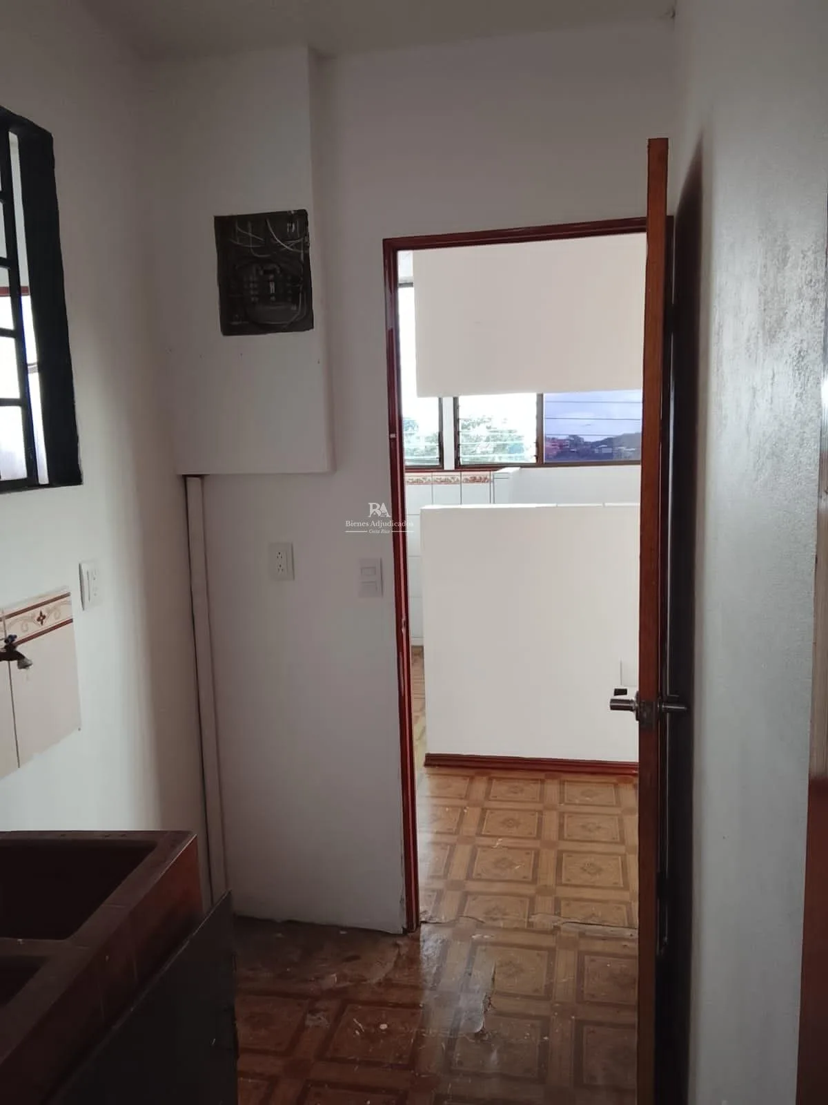 Local y apartamento en Grecia