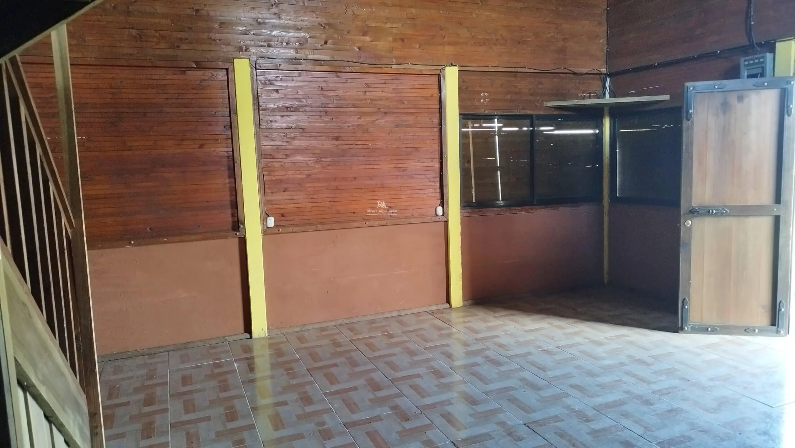 Lote con construcción Cartago