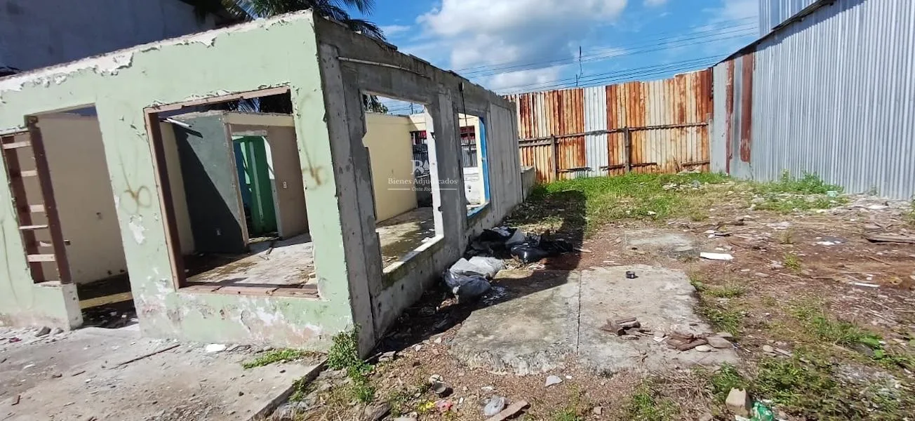 Lote en los Lirios Limón