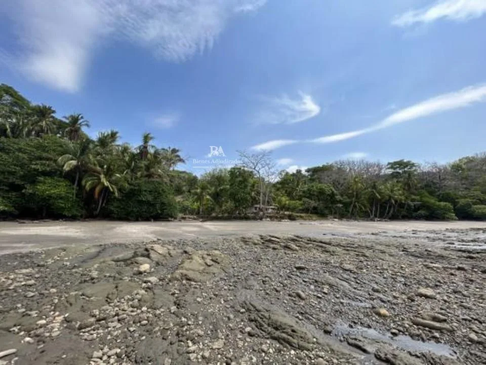 Lote en Puntarenas Parrita