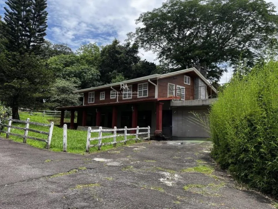 Luxury Eco-Estate for Sale in La Garita, Alajuela, Costa Rica