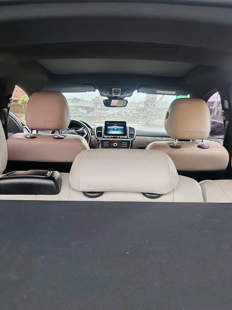 MERCEDES BENZ 2019