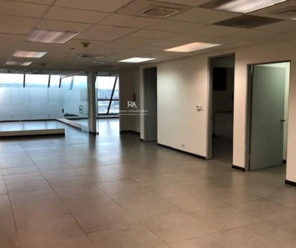 Oficinas en Torre Mercedes