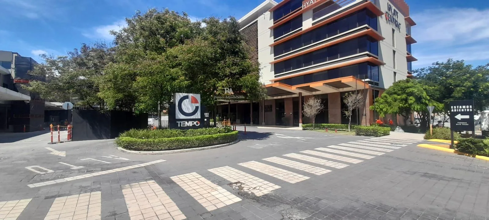 Plaza Tempo Escazú