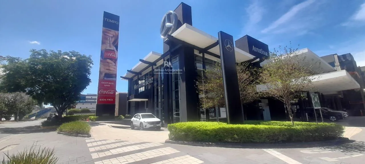 Plaza Tempo Escazú