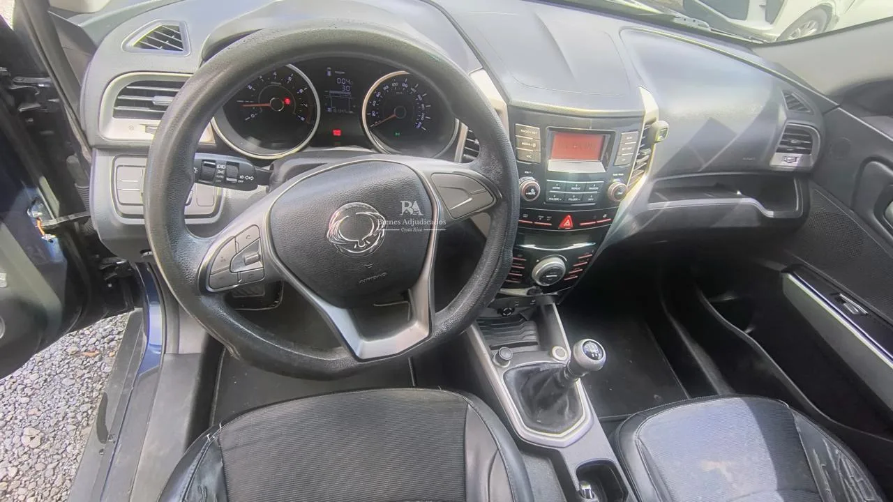 SSANG YONG TIVOLI 2017
