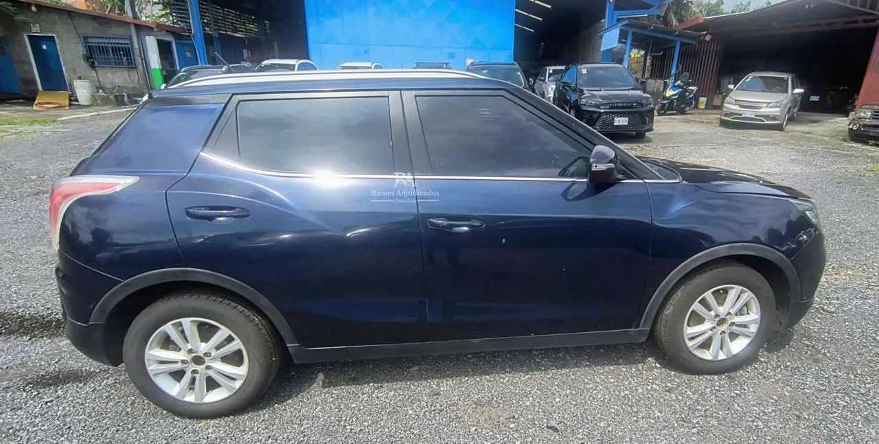 SSANG YONG TIVOLI 2017