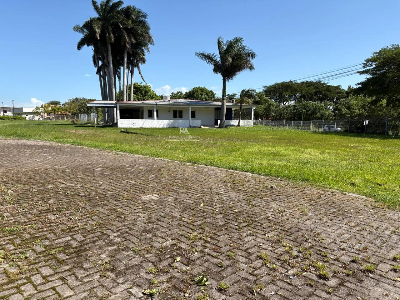 Terreno comercial en Hacienda El Coyol