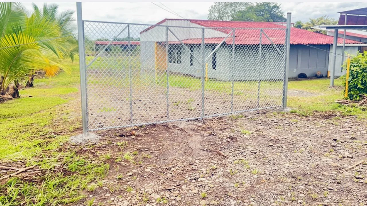 Terreno y bodega en la Tigra de San Carlos