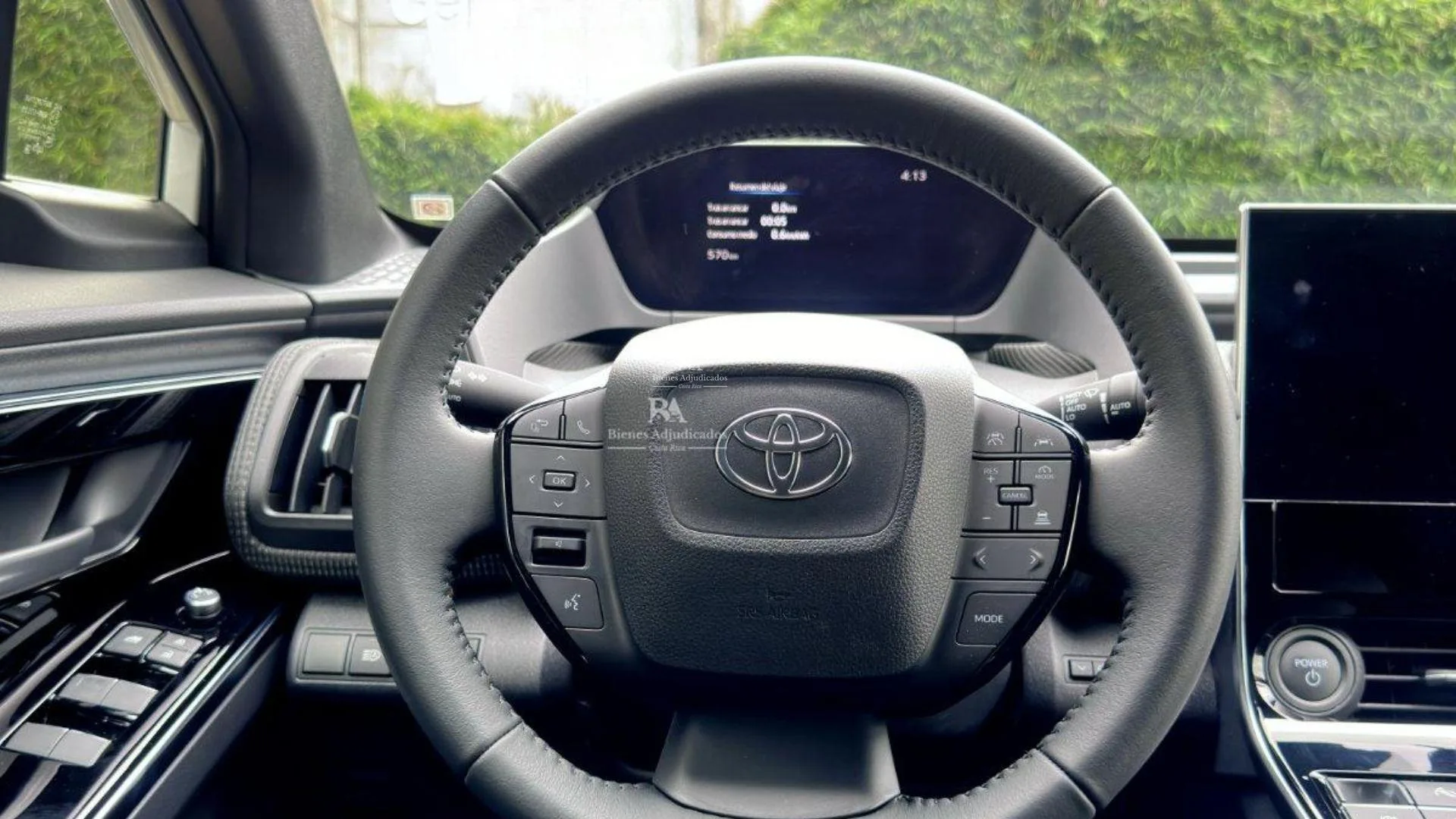 TOYOTA BZ4X 2023