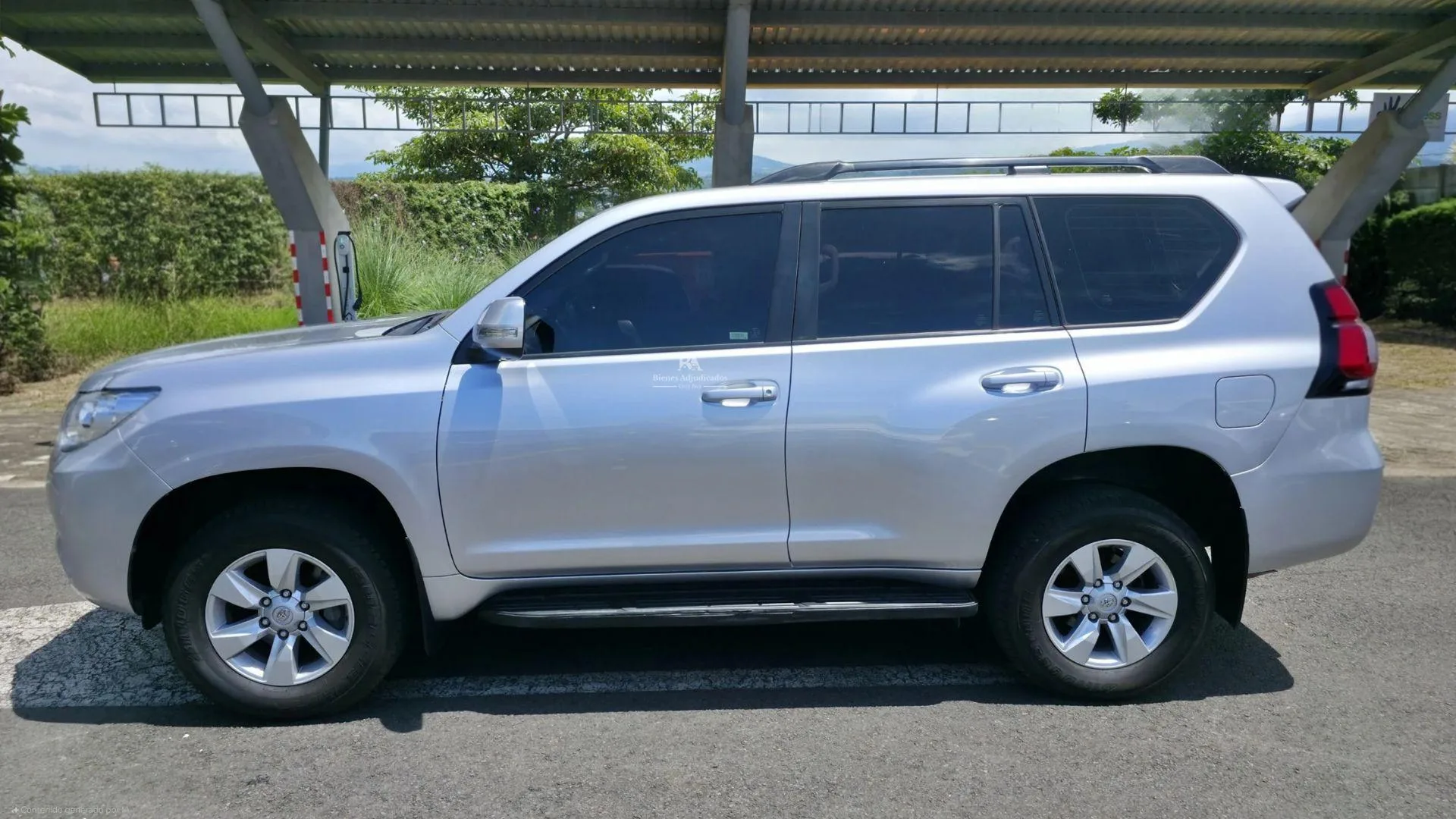 Toyota Prado TX-L 2023