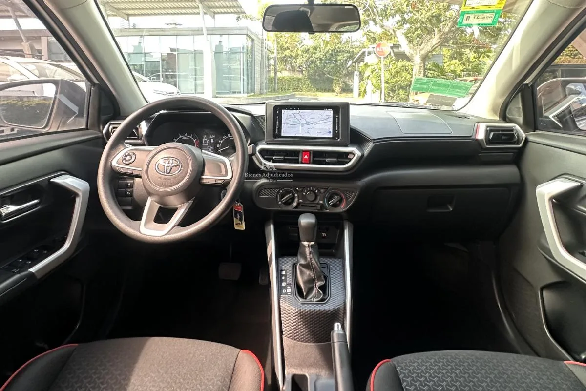TOYOTA RAIZE 2024