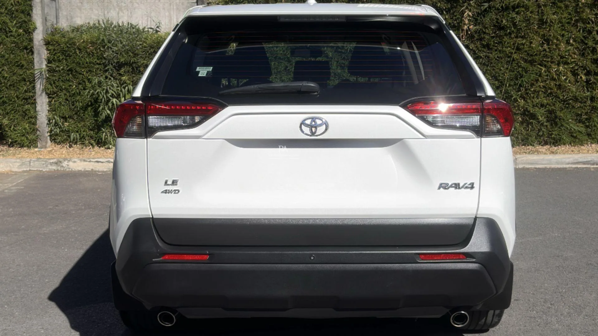 TOYOTA RAV4 LE 2024