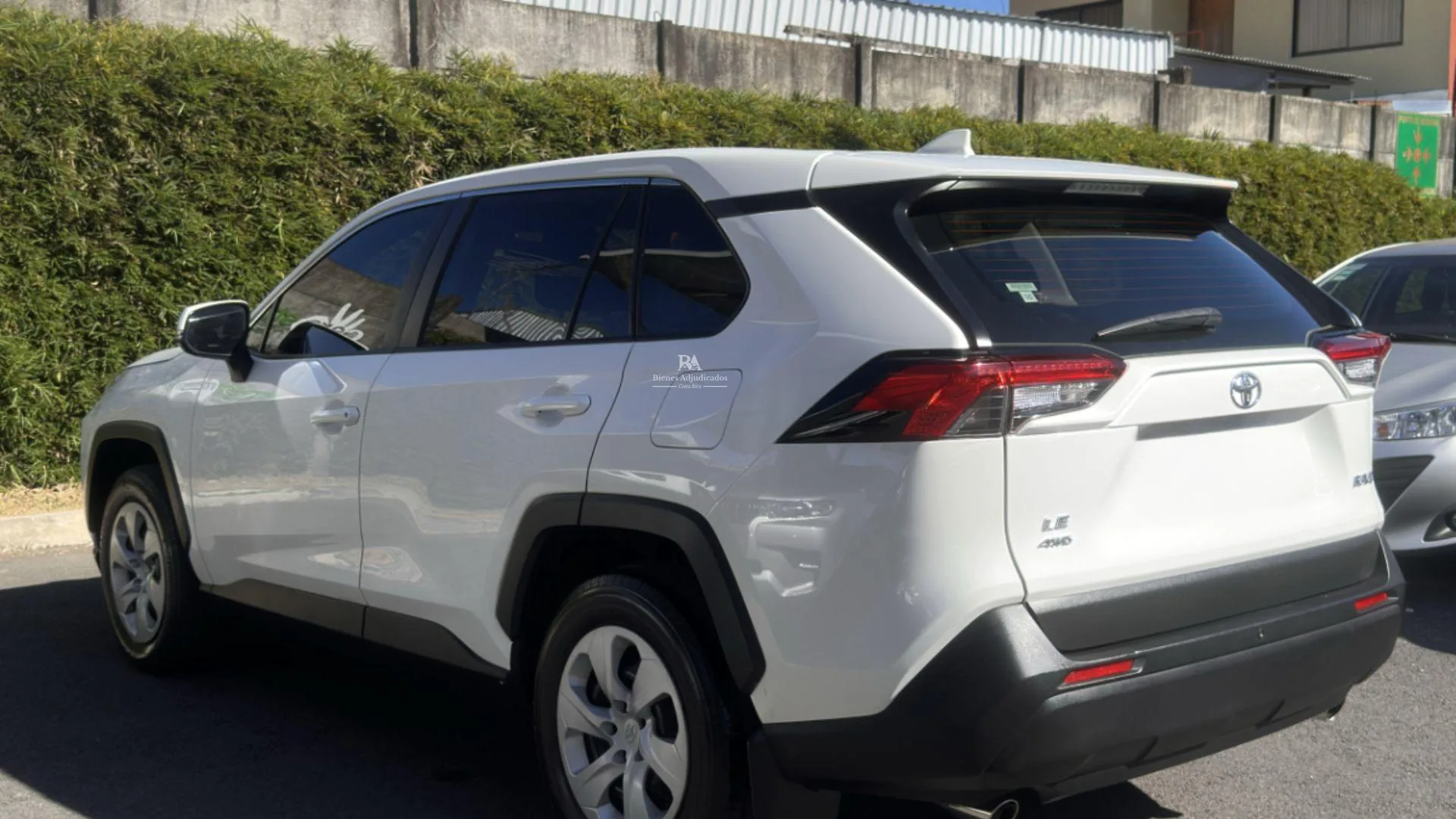 TOYOTA RAV4 LE 2024